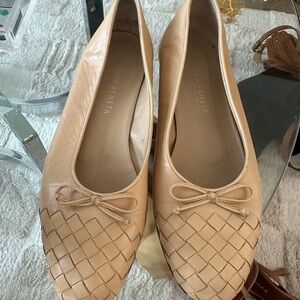 Vintage Bottega Veneta ballet flats. Size 37